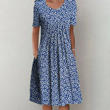 Bleu avec des fleurs