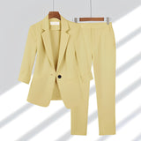 Jaune
