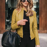 Jaune