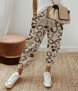 Beige avec imprimé cercles