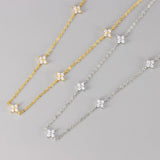03 Collier