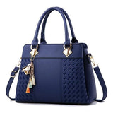 Bleu foncé