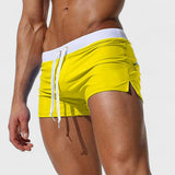 Jaune